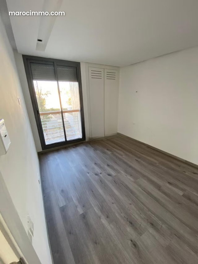 Beautiful Duplex in Palm Grove — 3