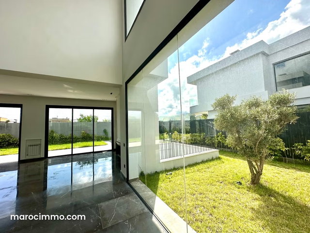 Villa de luxe neuve à la ville verte — 3