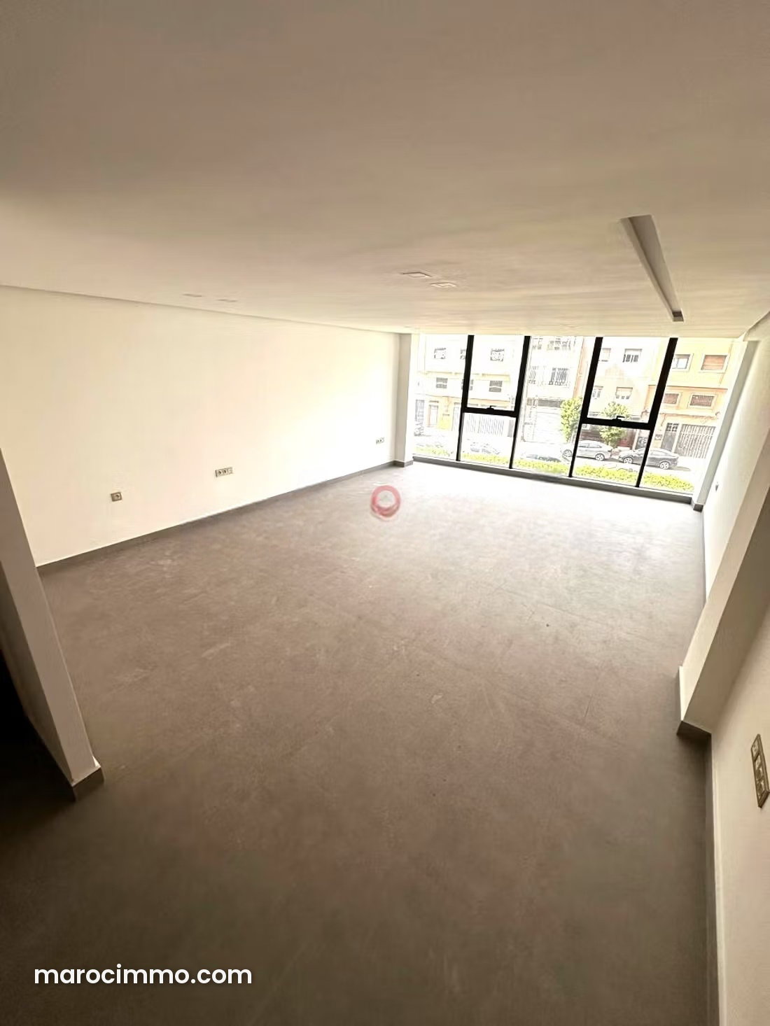 47 m² Office with Parking, Aïn Chock, Casablanca — Casablanca