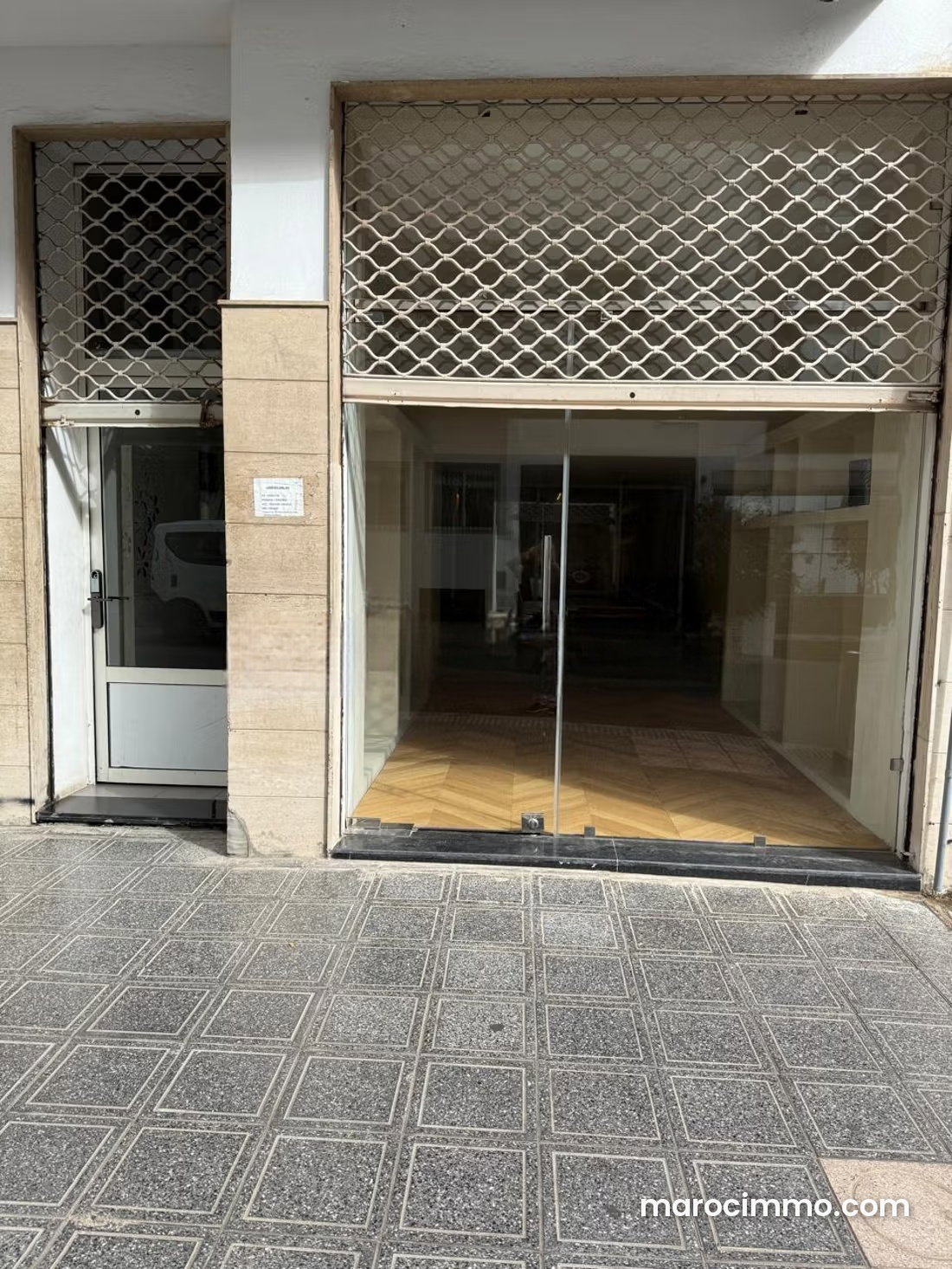145 m² Commercial Premises in Gauthier, Casablanca — Casablanca