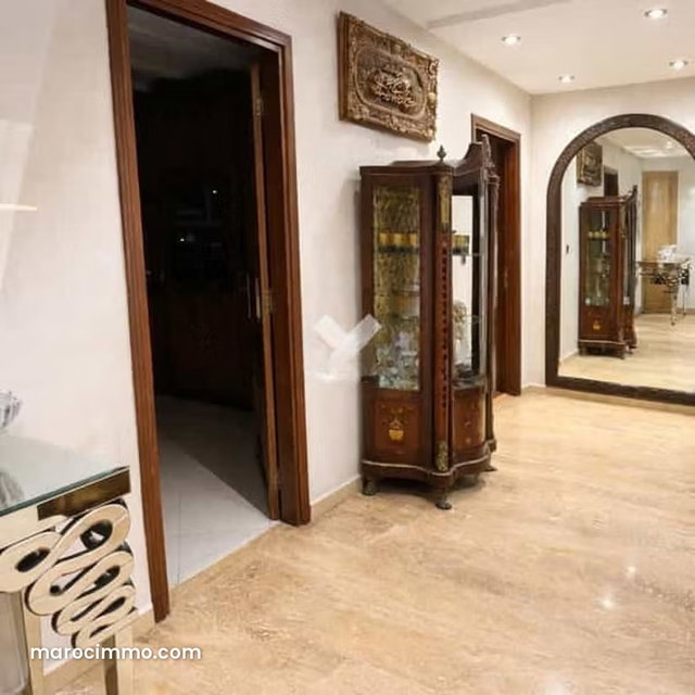 Appartement à Vendre de 139.0 m² à Casablanca, Val Fleuri — 4