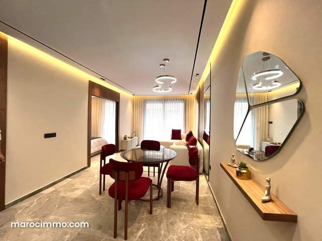 Beautiful 53m2 Studio in Hospitals Quarter — 3