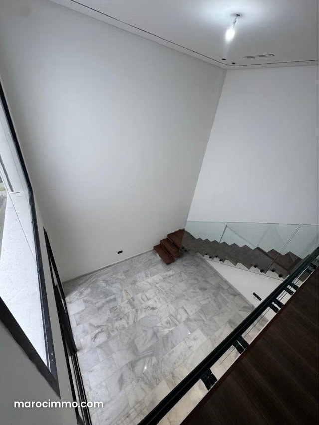 Vente d'un bel appartement à Palmier. 1 chambre. Double vitrage et porte blindée — 4