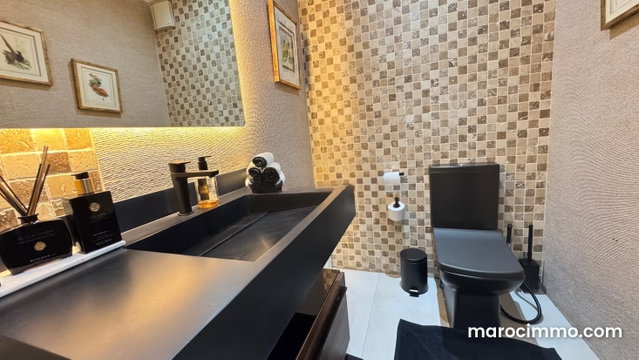 Bel appartement à vendre à Racine. 2 pièces. Avec ascenseur et terrasse — 2