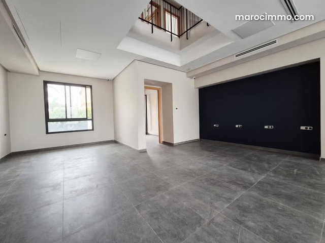 Modern Luxury Villa for Sale — 5