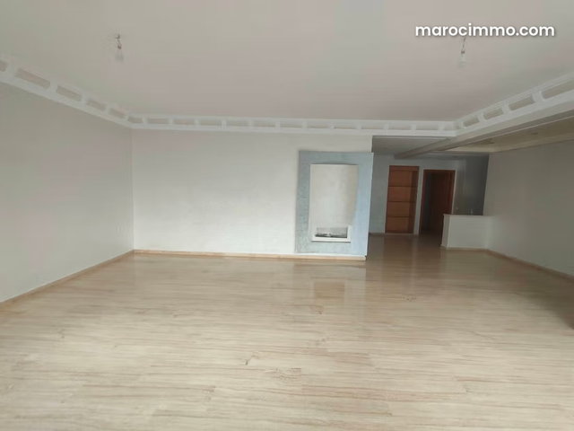Appartement terrasse 236m² Gauthier 15000 Dh — 3