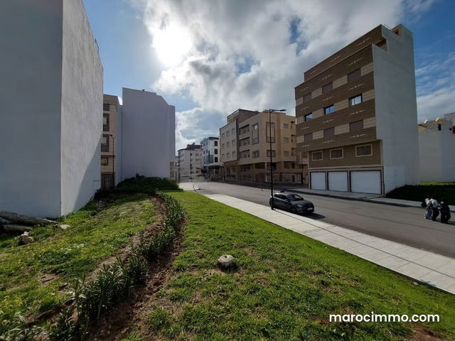 Immeuble R4 idéal pour investissement locatif à T — Tanger
