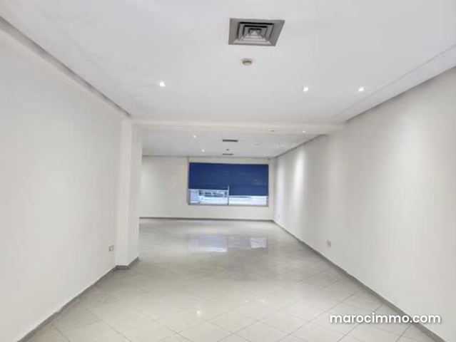Un bureau de 88 m² à louer Abdelmoumen — الدار البيضاء