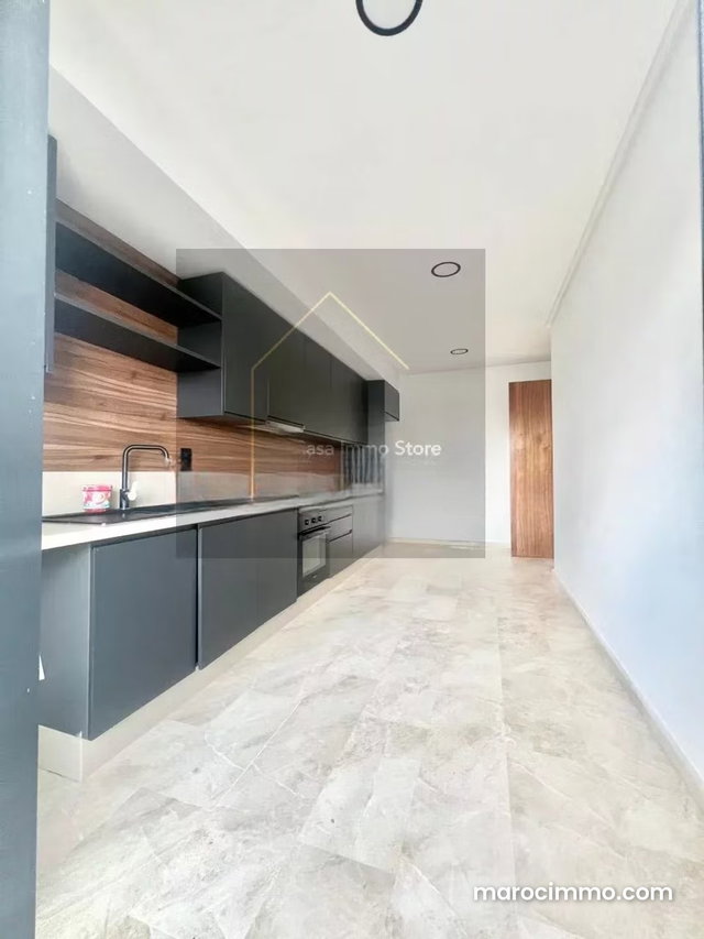 Magnifique appartement de 160 m² à louer – Résidence sécurisée avec piscine — 5