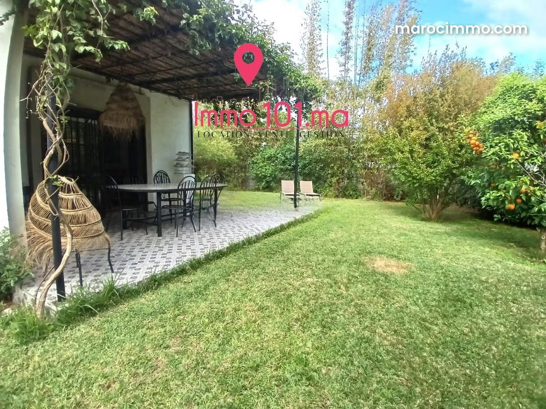Villa 450 m² avec grand jardin à louer, Souissi, Rabat — Rabat