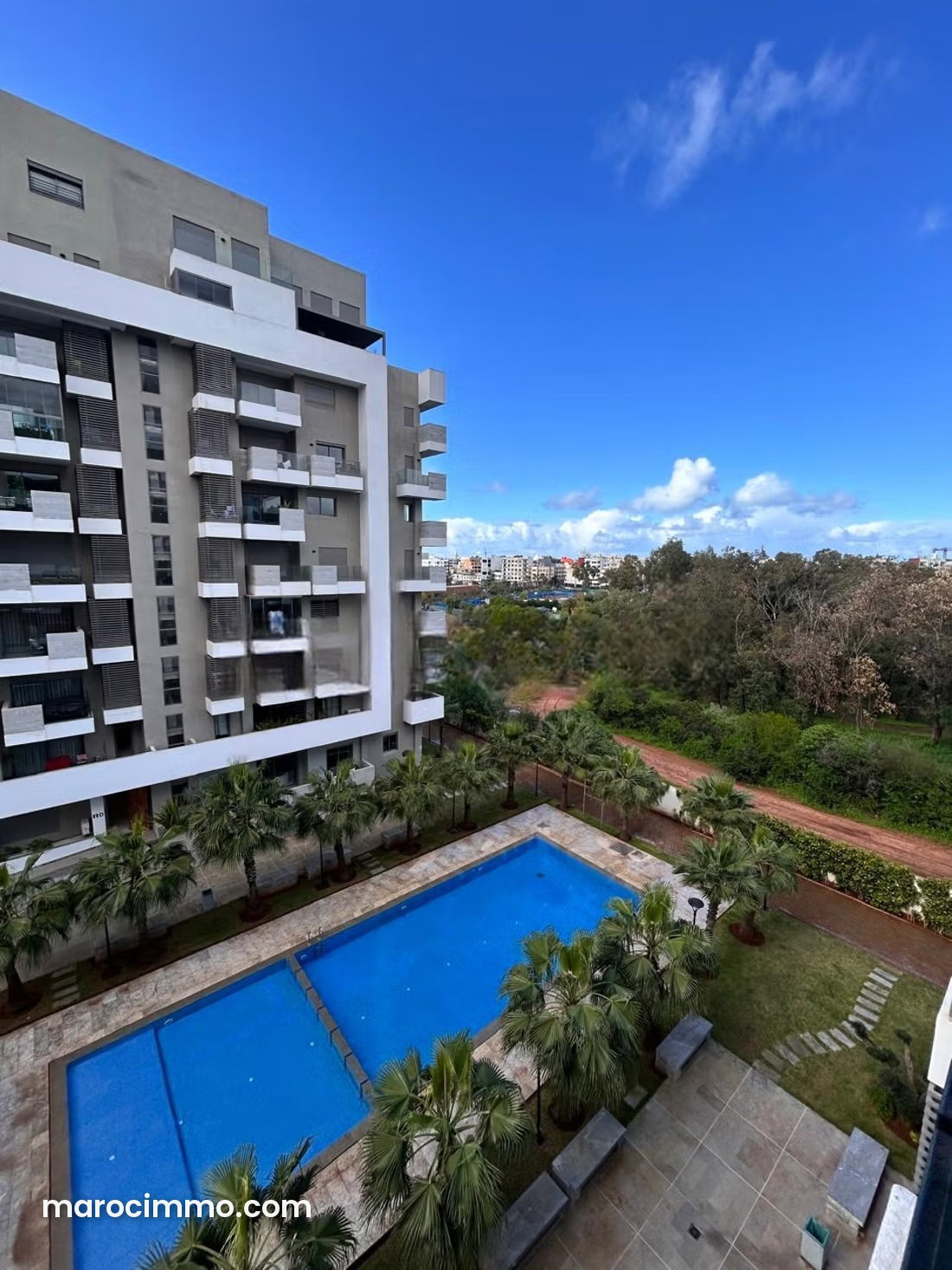 Furnished 90 sqm Apartment, Casablanca Finance City, Pool View — Casablanca