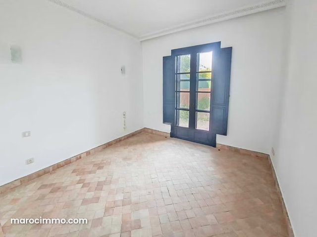 Villa familiale avec terrasse et piscine — 4