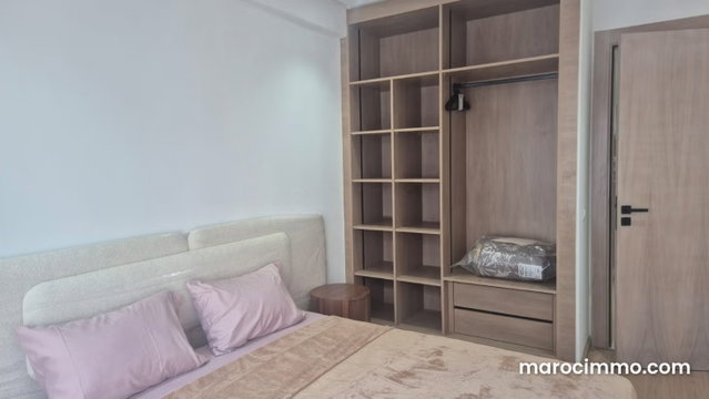 Beau studio meublé à louer BOURGOGNE — 4