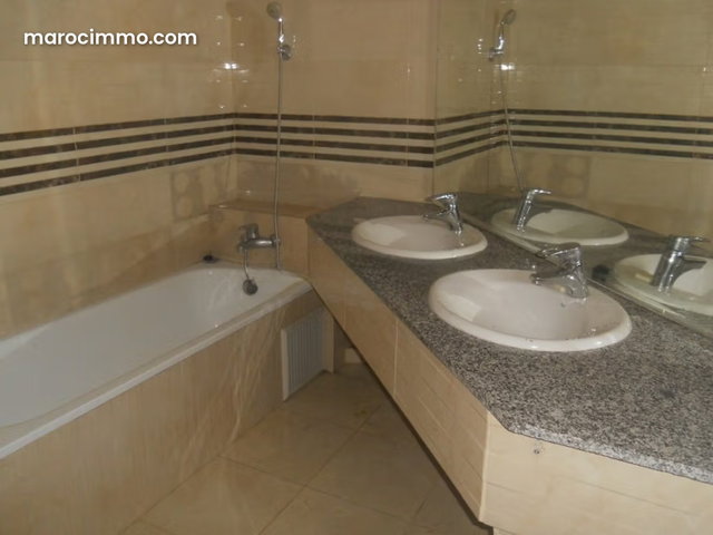 Appartement en location à RACINE — 4