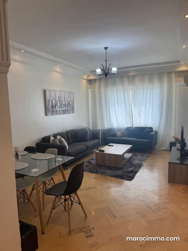 Bel appartement en location à Gauthier. 2 chambres. Bien meublé — Casablanca