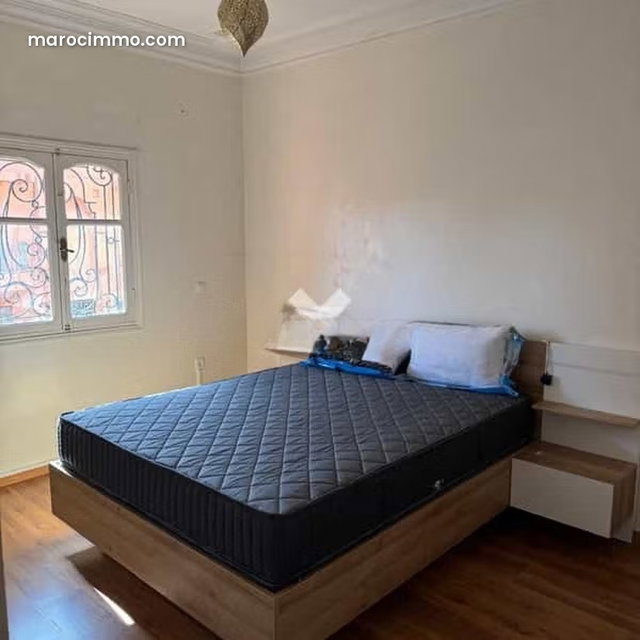 Villa à Vendre de 405.0 m² à Marrakech, Massira 2 — 2