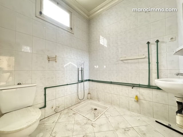 Immeuble de 128 m² à Casablanca — 4