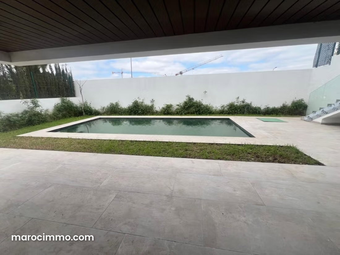 Villa 560 m² avec piscine, Ville Verte Bouskoura — Bouskoura