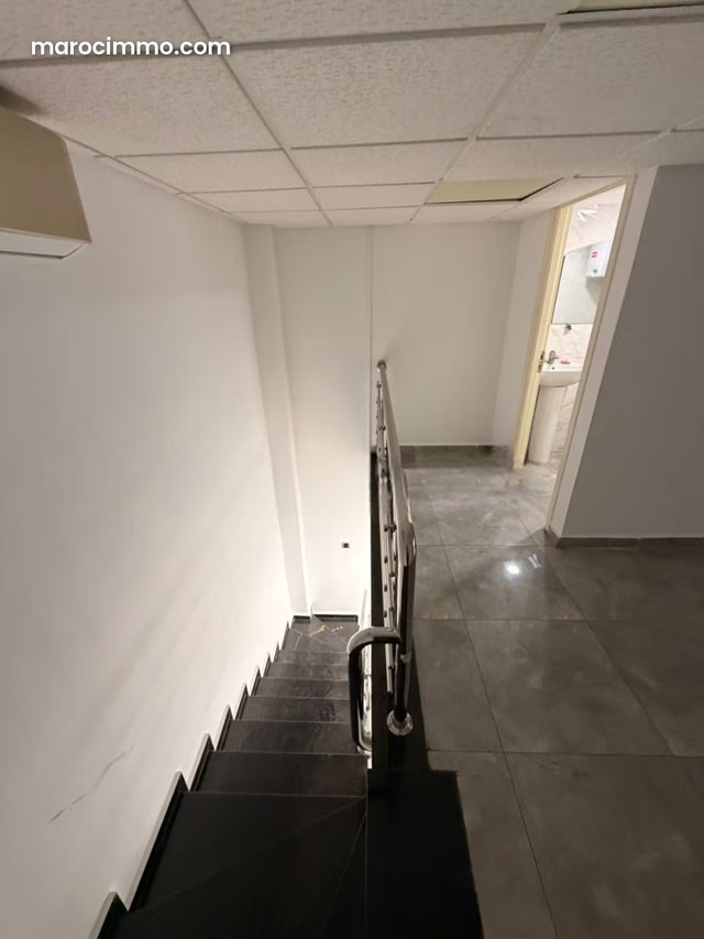 Magasin à vendre–Résidence Les Orchidées — 4