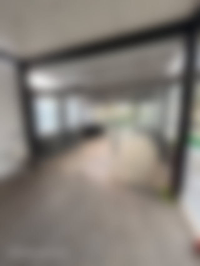 Local commercial 115 m² en plein centre de Mohammedia — 2