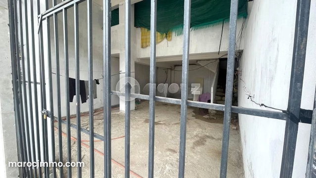 Commerce à vendre 70 m² Zone Industrielle Dar Bouazza — 2