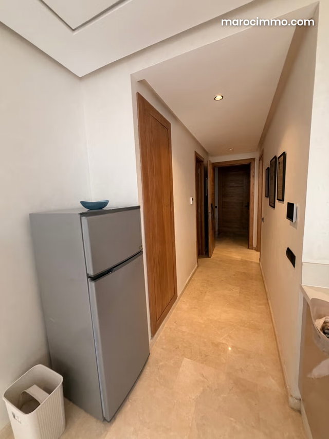 Studio meublé avec terrasse belvédère — 2