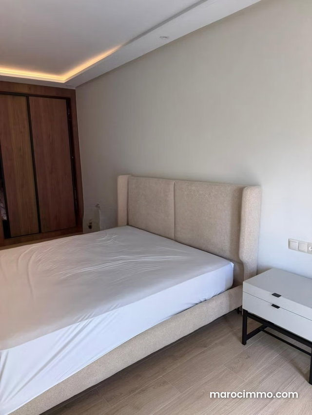 Appartement à vendre – Rue Imam Chadli — 4