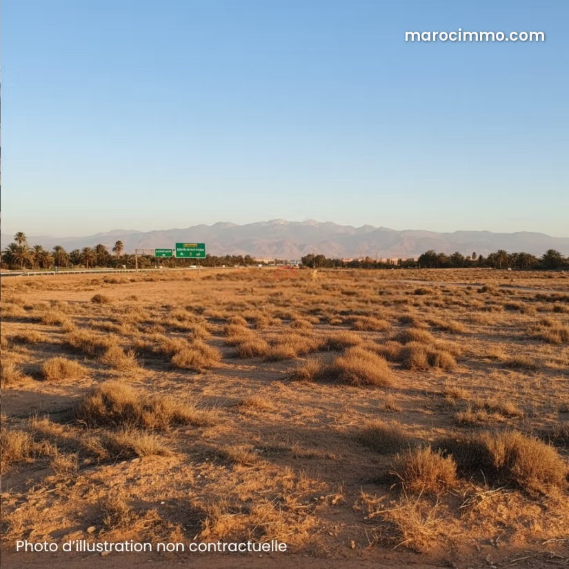17,000 m² Plot for Sale, Casablanca Road, Marrakech — Marrakesh