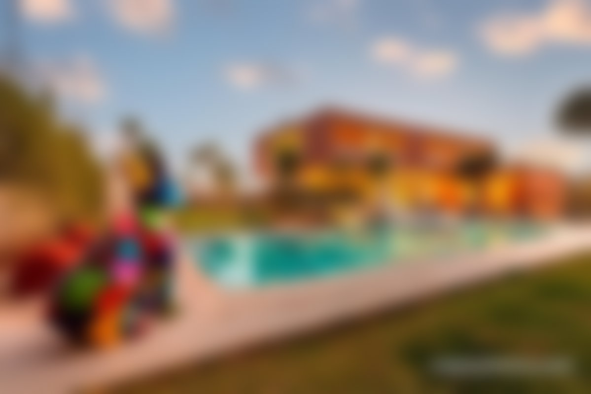 Villa 1300 m² avec jardin paysager et piscine, Agdal, Marrakech