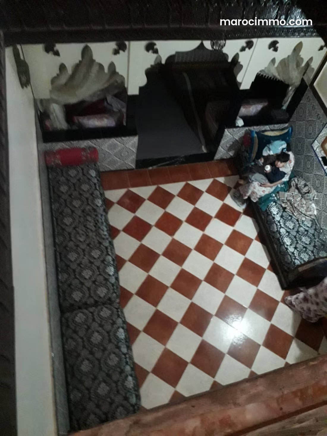 رياض بأربع غرف للبيع في سيدي بن سليمان الجزولي بمراكش — مراكش