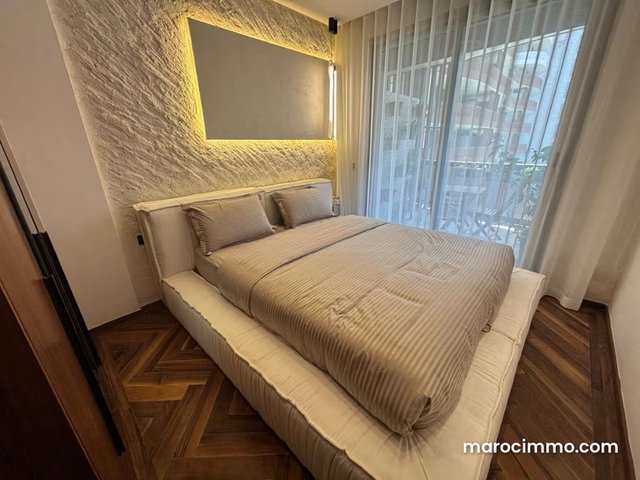 Cfc/Magnificent 1-Bedroom Apartment with Terrace — 2