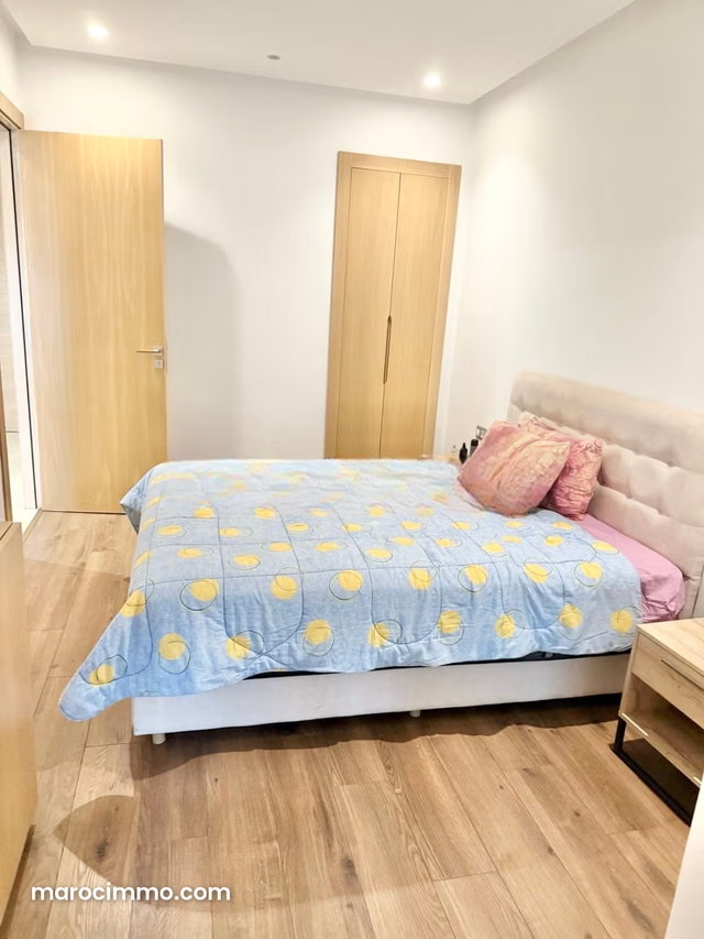 58 m2 Studio with Terrace and Parking — 3