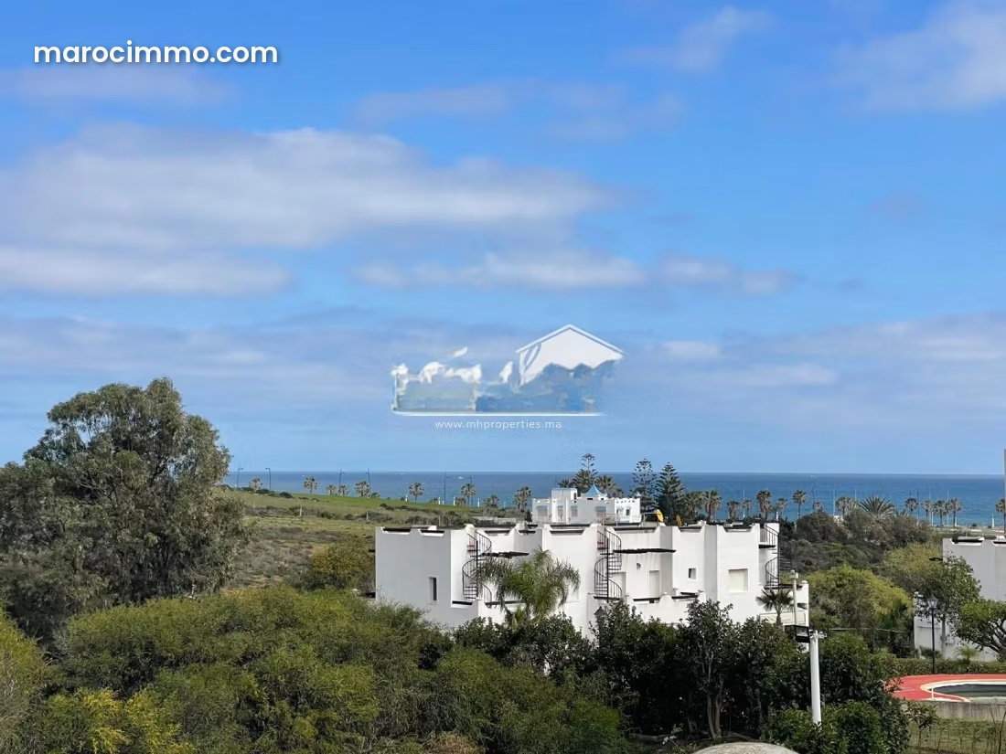 250 sqm Villa with Sea and Mountain Views, Private Pool in Fnideq — Fnideq
