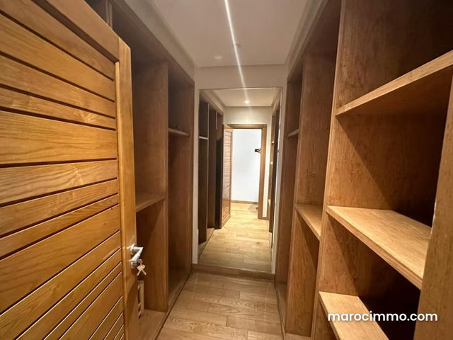 Appartement à louer à Californie. 2 belles chambres. Bien meublé — 3