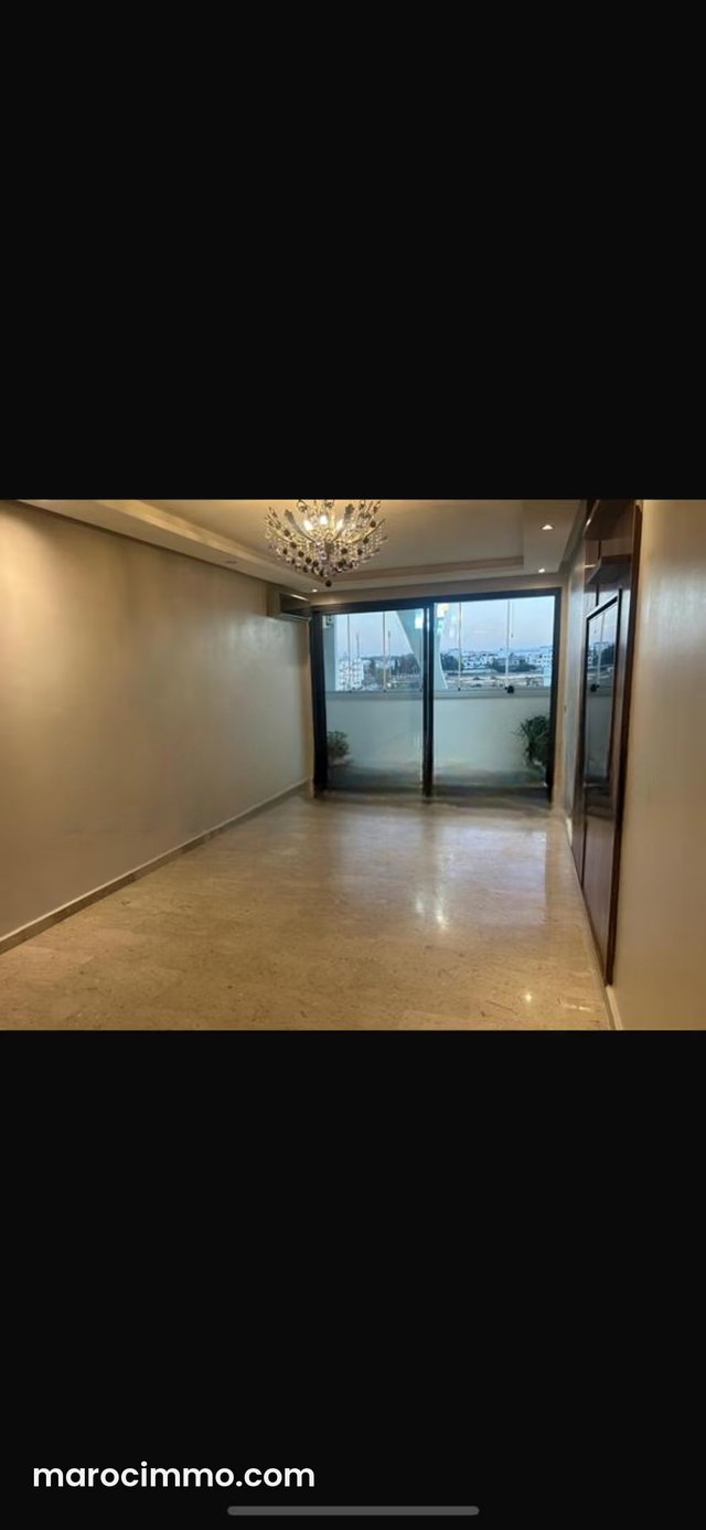 Appartement à l'achat à Oasis. Surface de 94 m². Ascenseur et stationnement — 2