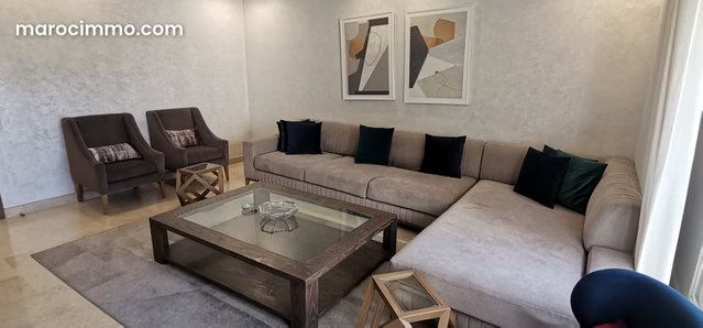 Appartement joliment meublé vue dégagée 3 chambres à Racine — 5