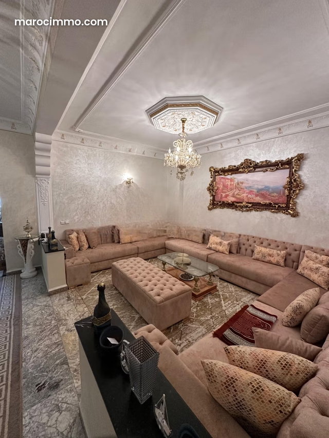 Spacieux appartement à vendre à Iberia — 2