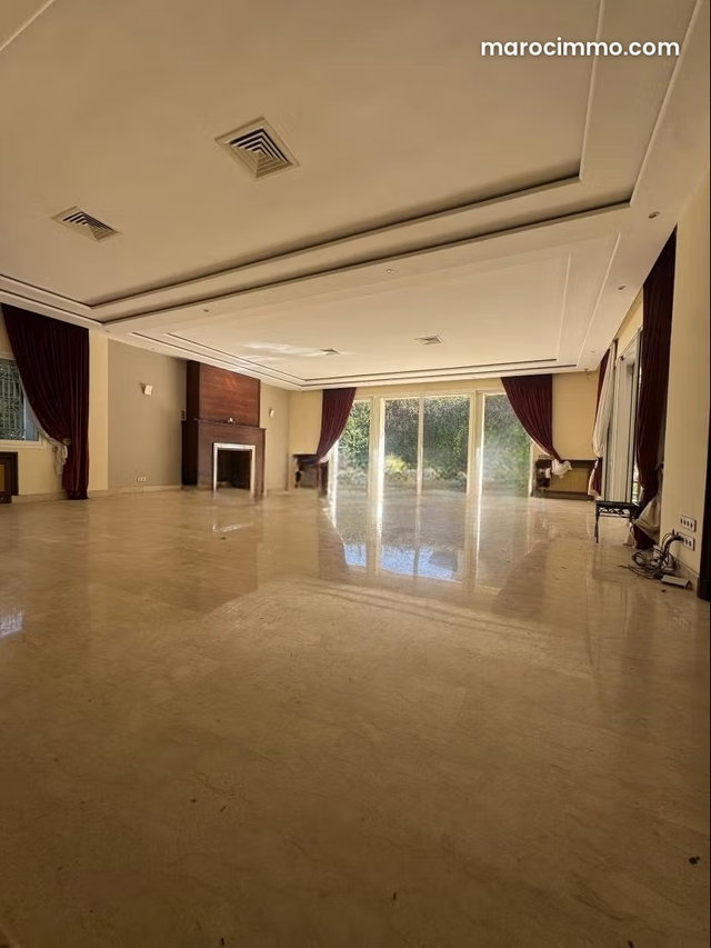 Magnifique villa d’exception à vendre – Emplacement premium — 2