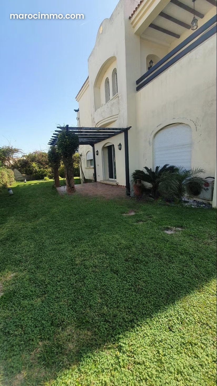 4-Bedroom Villa with Pool and Garden, Ain Diab, Casablanca — Casablanca