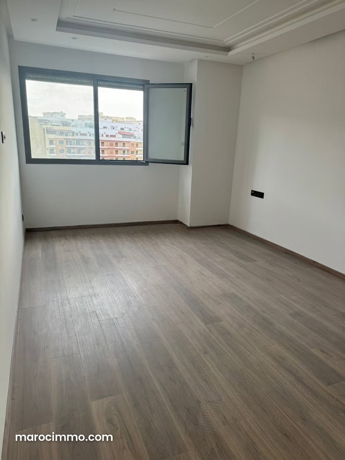 90 m² Apartment with Mountain Views, De La Plage, Tangier — Tangier
