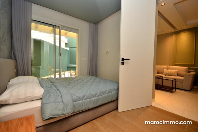 Très bel appartement en location à Bourgogne Ouest. 2 pièces confortables. Bien meublé — 3