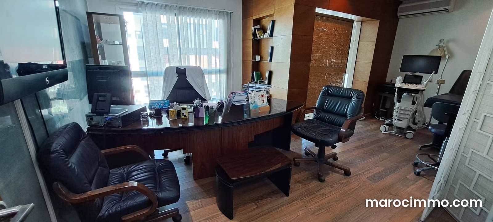 63 m² Medical Office for Lease, Maarif, Casablanca, Fully Equipped — Casablanca
