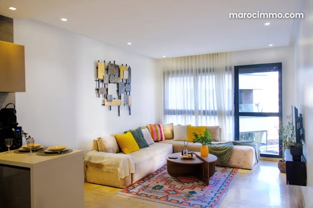 Beau studio meublé — 2