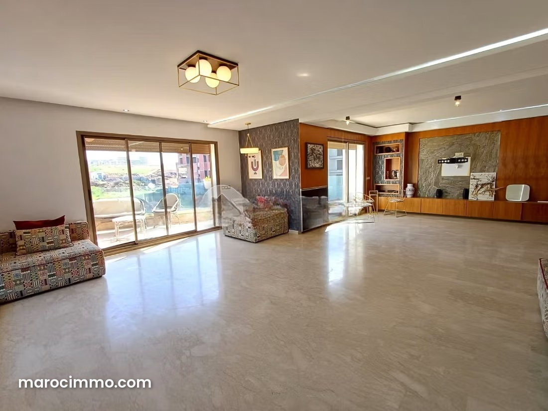 Appartement familial 222 m², 3 suites avec terrasse, Casablanca — Casablanca