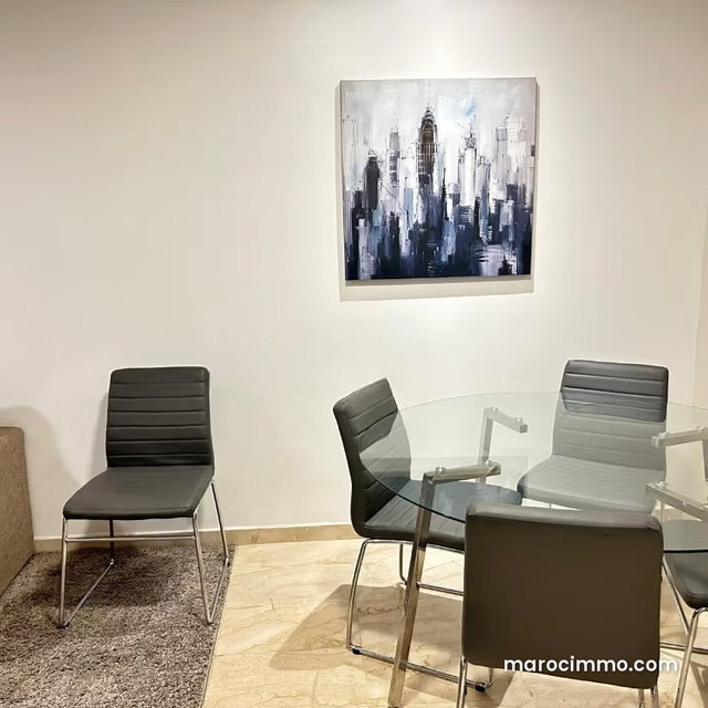 Magnificent 2 Bedroom Apartment Belvedere — 2