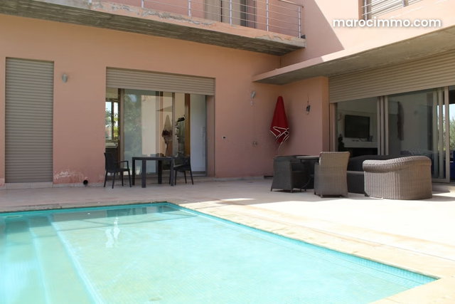 Belle villa a louer vide ou meuble — 2