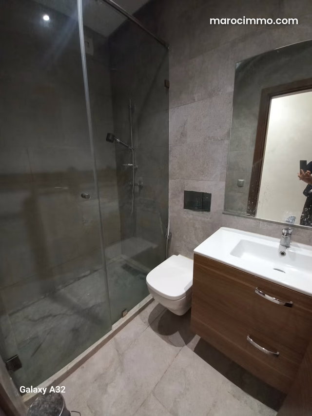 Location d'un appartement à Casablanca Finance City. 2 belles chambres. Meublé — 2