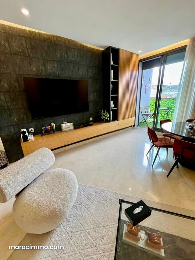 Appart Vide 2 CH / 2 SDB de 85 m² à la location Les Princesses — 2