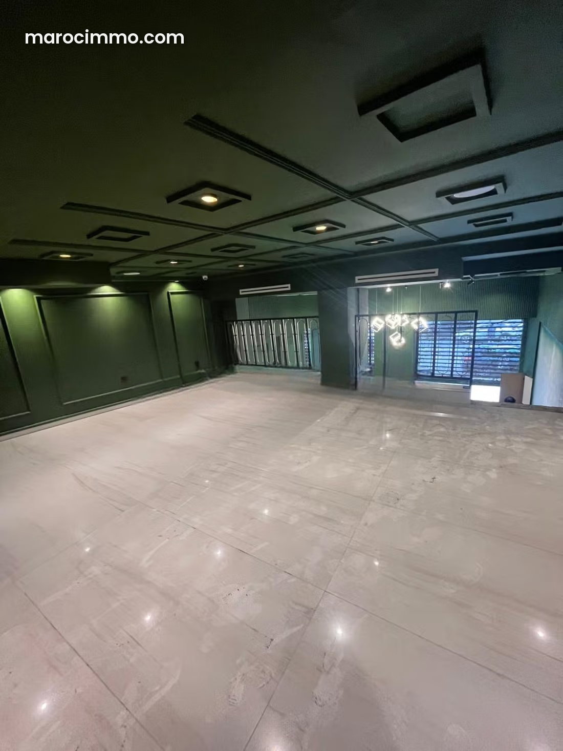 Local commercial 100 m², Maârif Extension, Casablanca — Casablanca