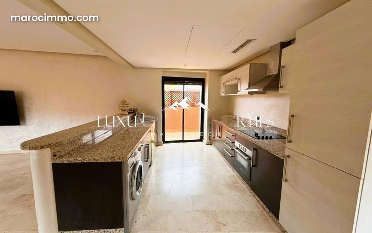 Appartement avec grande terrasse à Guéliz